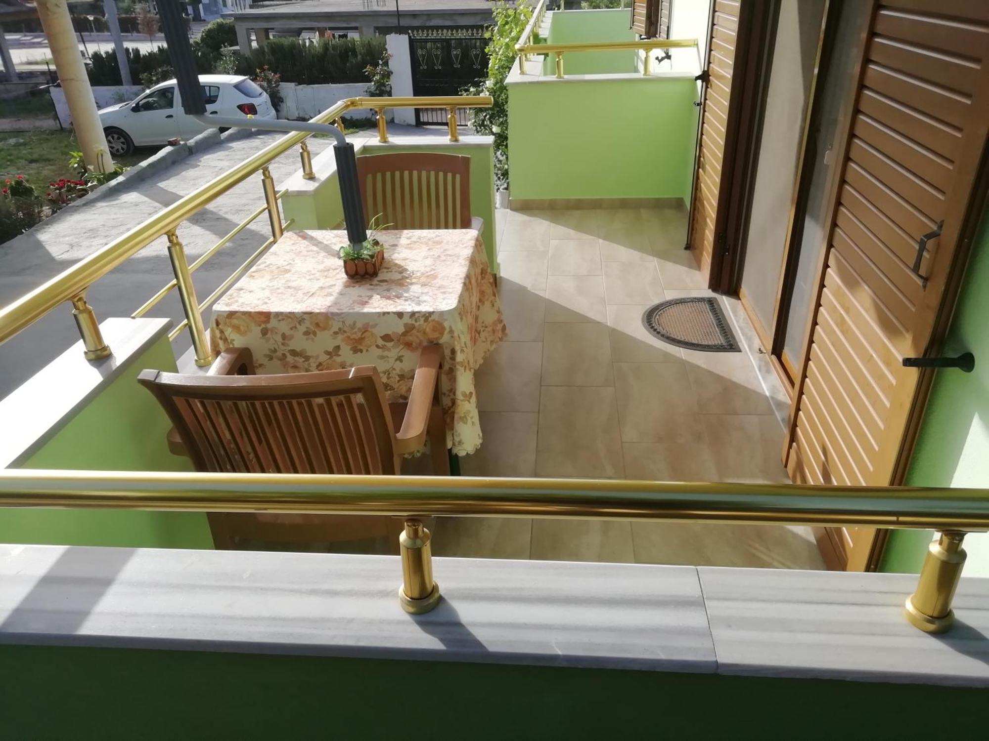 Jonny Guesthouse Ксамил Номер фото
