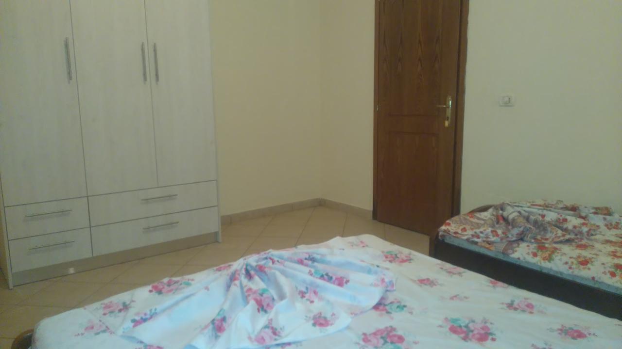Jonny Guesthouse Ксамил Экстерьер фото