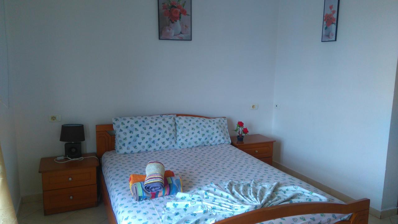 Jonny Guesthouse Ксамил Экстерьер фото