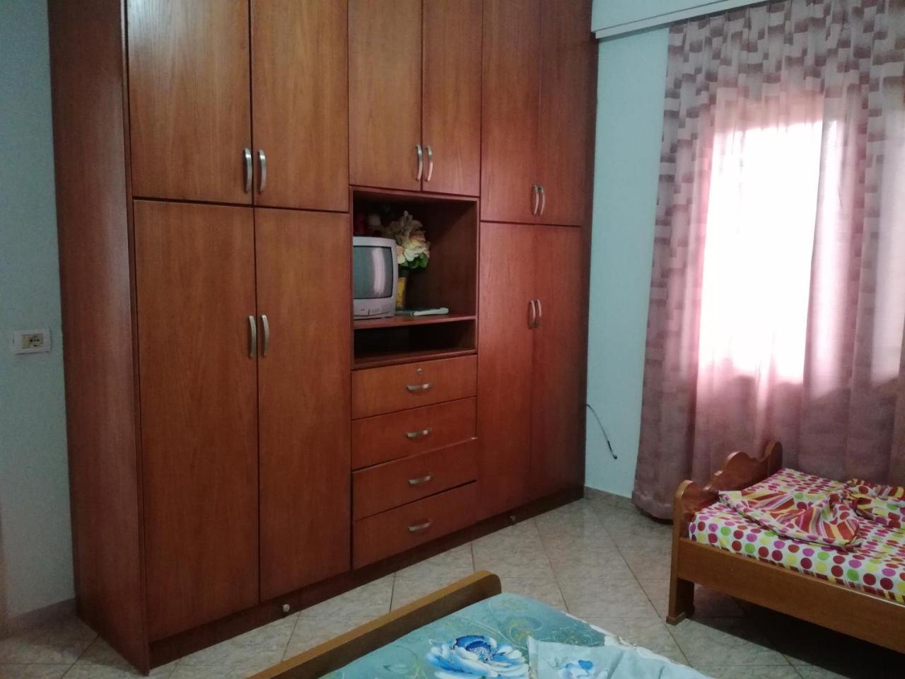 Jonny Guesthouse Ксамил Экстерьер фото
