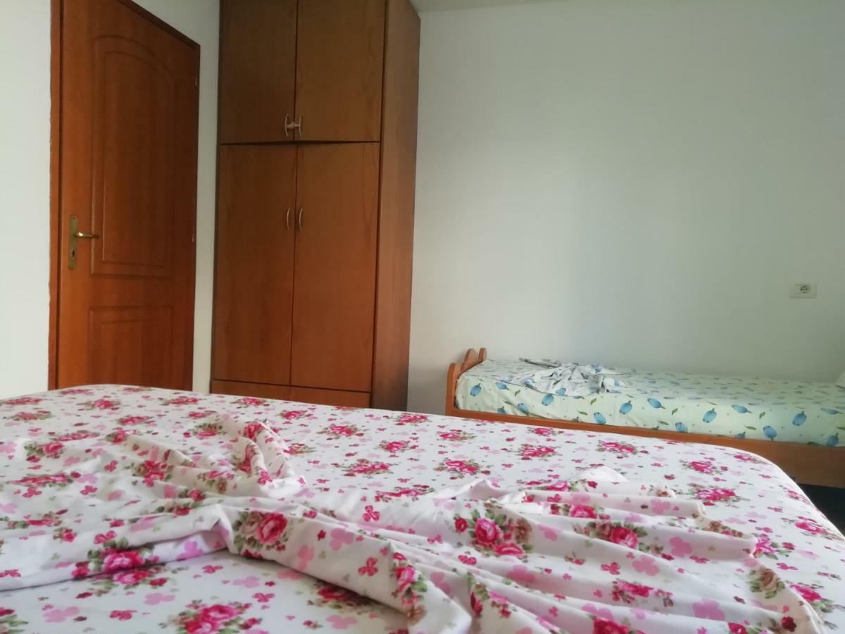 Jonny Guesthouse Ксамил Экстерьер фото
