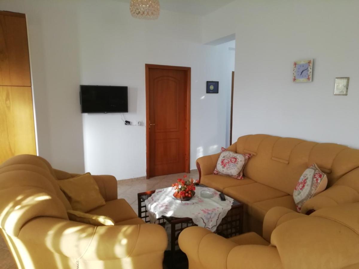 Jonny Guesthouse Ксамил Экстерьер фото